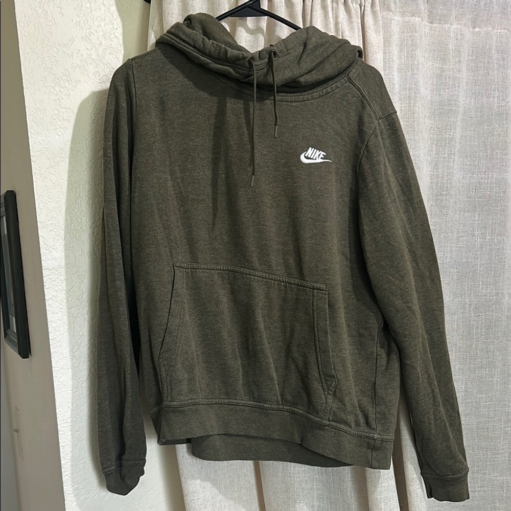 Nike Women’s Dark Green Hoodie Sweater